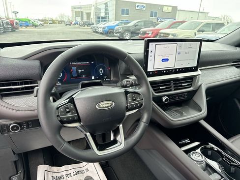 New 2025 Ford Explorer Platinum w/ LUX Leather Package image 21