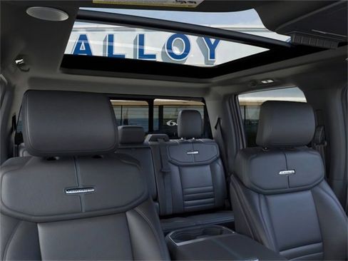 New 2026 Ford F250 Platinum w/ Tremor Off-Road Package image 22