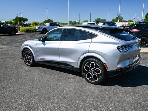Certified 2021 Ford Mustang Mach-E GT image 7