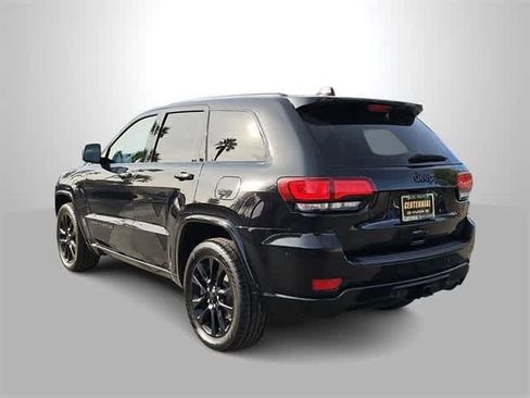 Used 2020 Jeep Grand Cherokee Altitude image 6