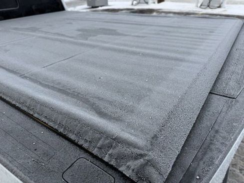 Used 2022 Ford F350 Lariat w/ Chrome Package image 40