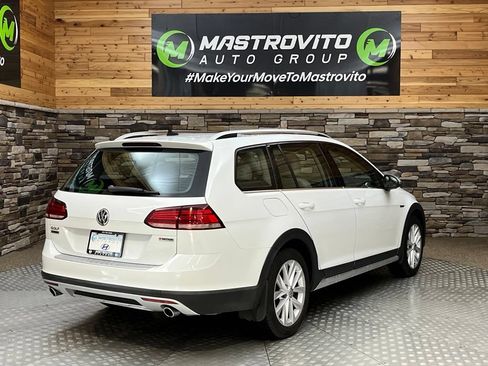 Used 2019 Volkswagen Golf Alltrack SE AWD/4WD image 31