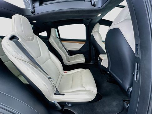 Used 2020 Tesla Model X Performance AWD/4WD image 19