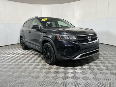 Used 2022 Volkswagen Taos SE