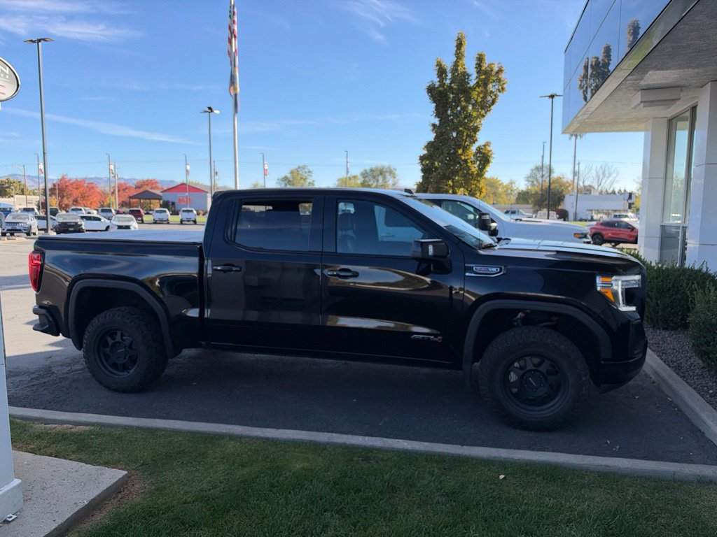 Used 2022 GMC Sierra 1500 AT4 AWD/4WD image 6