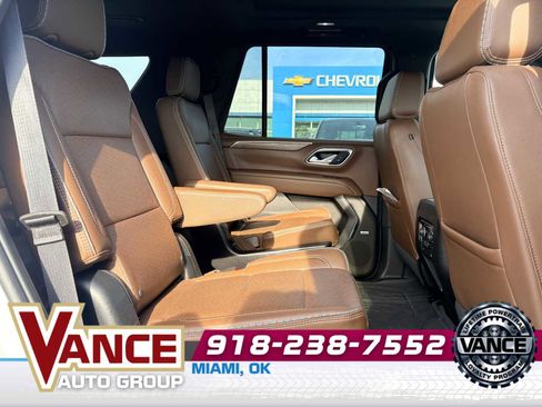 Used 2023 Chevrolet Tahoe High Country AWD/4WD image 18