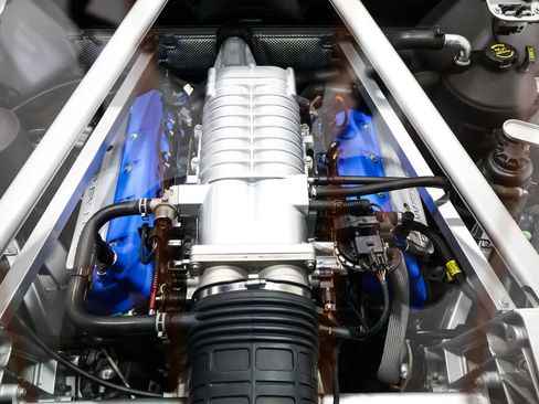 Used 2005 Ford GT RWD image 38