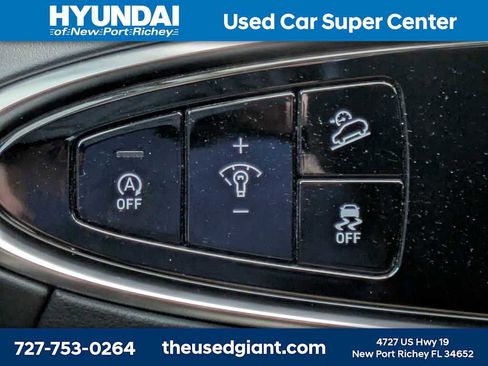 Used 2022 Genesis GV70 2.5T w/ Select Package AWD/4WD image 34