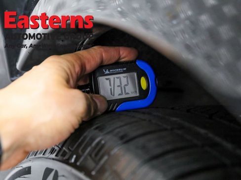 Used 2023 Nissan Ariya FWD image 27