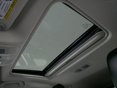 Used 2023 MAZDA CX-5 AWD 2.5 S w/ Premium Package image 30