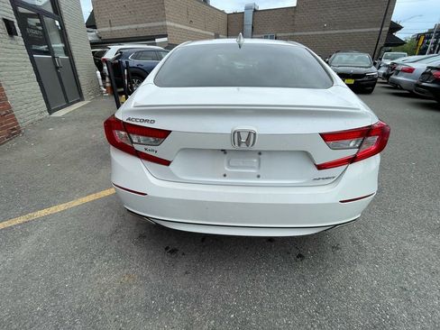Used 2019 Honda Accord Sport image 4