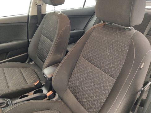 Used 2023 Kia Rio S FWD image 17