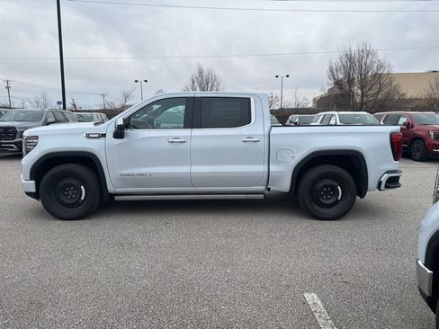 New 2026 GMC Sierra 1500 Denali w/ Denali Reserve Package AWD/4WD image 8