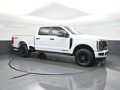 Certified 2026 Ford F250 XL w/ STX Appearance Package AWD/4WD image 11