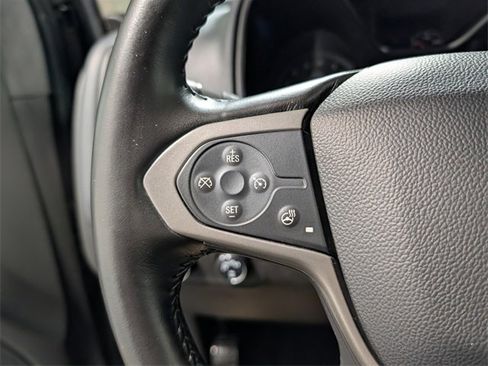 Used 2021 Chevrolet Colorado Z71 w/ Z71 Midnight Edition image 18