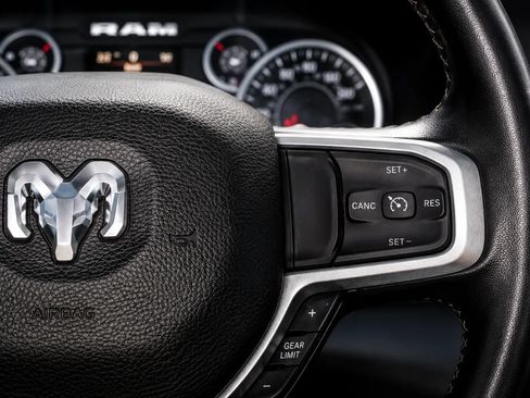 Used 2023 RAM 1500 Big Horn AWD/4WD image 14