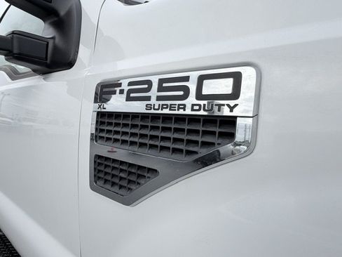 Used 2008 Ford F250 XL AWD/4WD image 21
