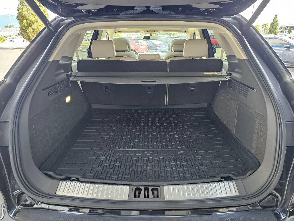 Used 2019 Lincoln Nautilus Reserve w/ Ultimate Package AWD/4WD image 15