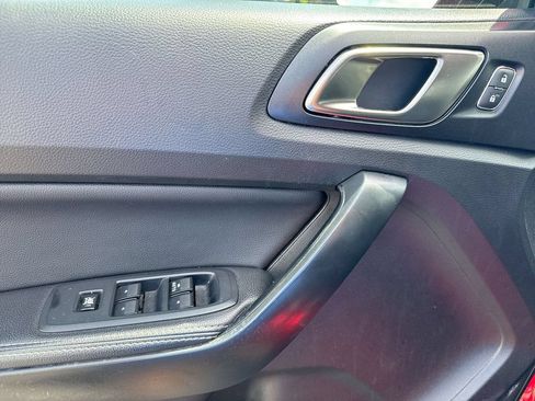 Used 2022 Ford Ranger Lariat w/ Tremor Off-Road Package AWD/4WD image 21
