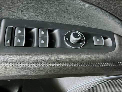 Used 2022 Alfa Romeo Stelvio Ti image 15