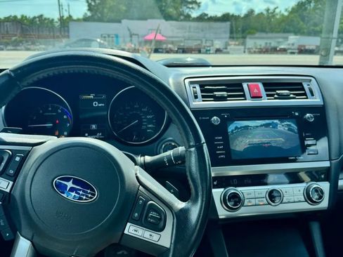 Used 2017 Subaru Legacy 2.5i Limited AWD/4WD image 20
