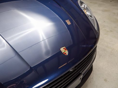 Certified 2020 Porsche Macan AWD/4WD image 17