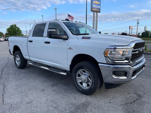 Used 2024 RAM 3500 Tradesman AWD/4WD image 2