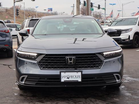 Certified 2023 Honda Accord Touring image 2