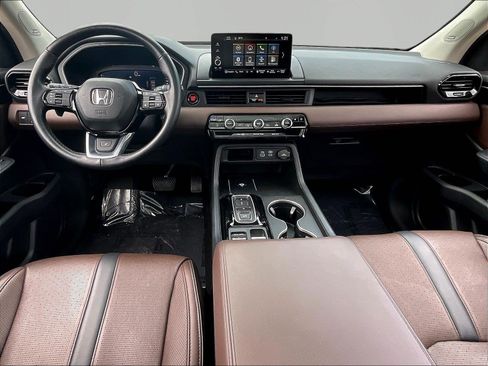 Used 2023 Honda Pilot Elite image 7