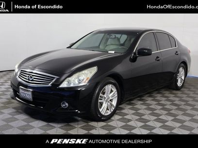 Used 2011 INFINITI G37 Journey w/ Premium Pkg
