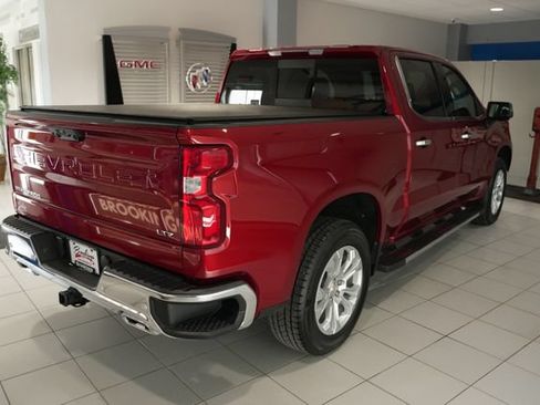 Used 2025 Chevrolet Silverado 1500 LTZ AWD/4WD image 8