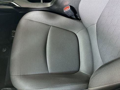 Used 2024 Toyota Corolla Cross LE image 18