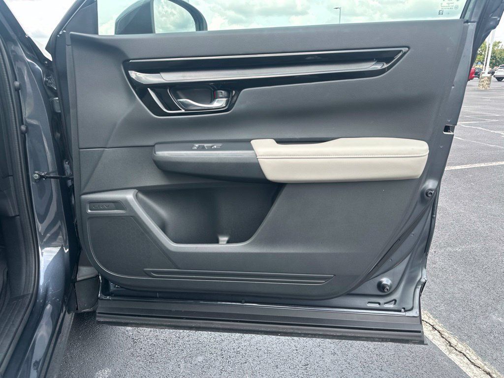 Used 2024 Honda CR-V EX-L image 10