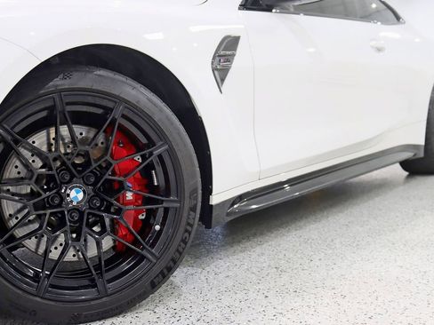 Used 2024 BMW M4 xDrive Competition AWD/4WD image 4