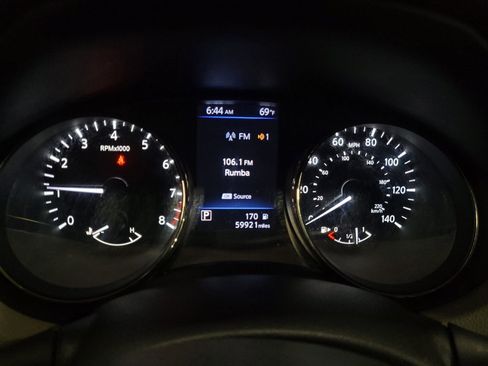 Used 2019 Nissan Rogue Sport SL w/ Premium Package AWD/4WD image 23