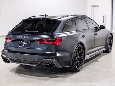 Used 2025 Audi RS 6 performance image 9