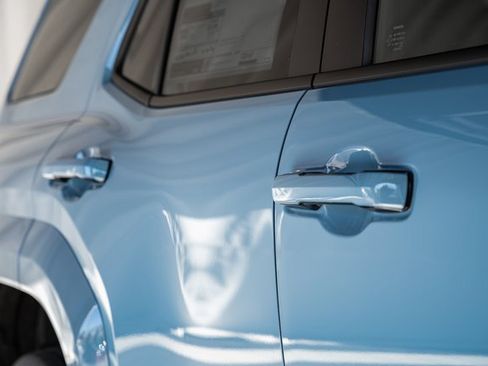 New 2025 Toyota 4Runner Limited image 17