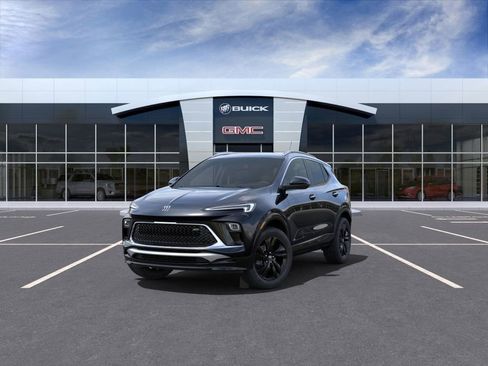 New 2025 Buick Encore GX Sport Touring image 9