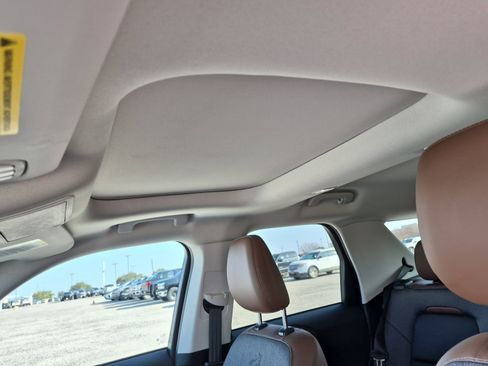 Used 2024 Ford Bronco Sport Outer Banks w/ Tech Package image 19