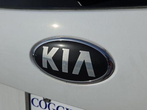 Used 2016 Kia Sorento FWD w/ LX Convenience Package image 34