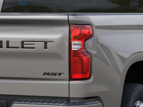 New 2026 Chevrolet Silverado 1500 RST w/ Z71 Off-Road Package AWD/4WD image 11