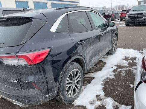 Used 2021 Ford Escape SEL w/ Technology Package image 13