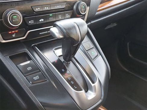 Certified 2021 Honda CR-V Touring image 12