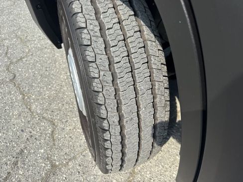 Used 2024 RAM ProMaster 2500 image 24