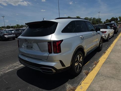 Certified 2021 Kia Sorento S w/ Panoramic Sunroof Package FWD image 15