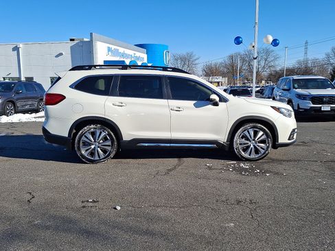 Used 2021 Subaru Ascent Limited w/ Technology Package image 7