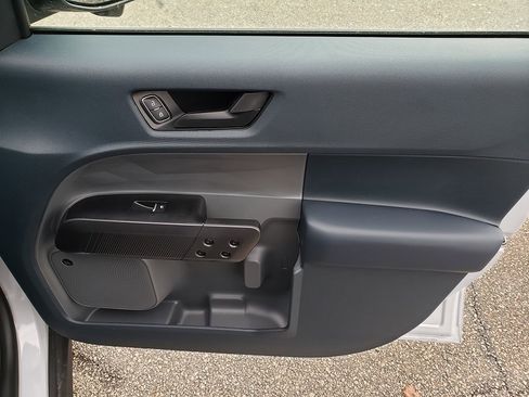 New 2025 Ford Maverick Lariat w/ Black Appearance Package image 19