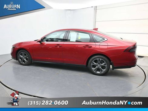 Used 2023 Honda Accord EX image 15