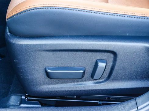 Used 2025 Lexus IS 350 F Sport image 24