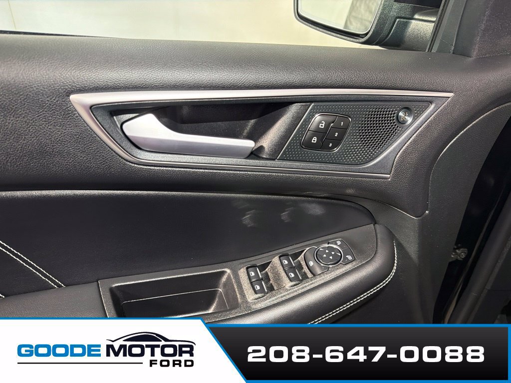 Used 2024 Ford Edge ST w/ Equipment Group 401A AWD/4WD image 9